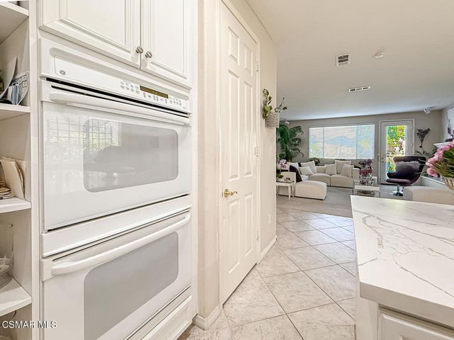 4654 Nannyberry Court, Moorpark, CA 93021