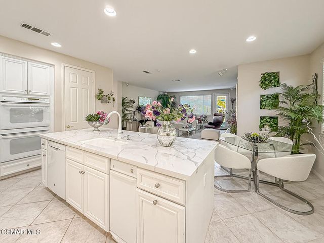 4654 Nannyberry Court, Moorpark, CA 93021
