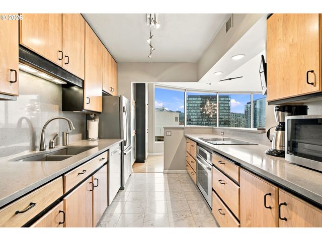 1500 Sw 5TH Ave 1601, Portland, OR 97201