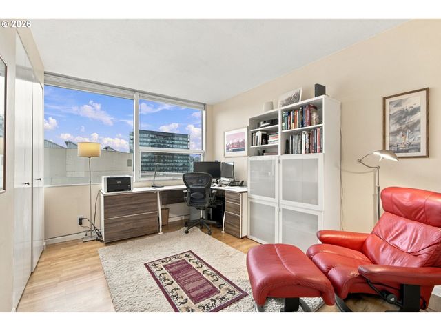 1500 Sw 5TH Ave 1601, Portland, OR 97201