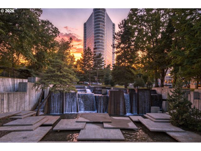 1500 Sw 5TH Ave 1601, Portland, OR 97201