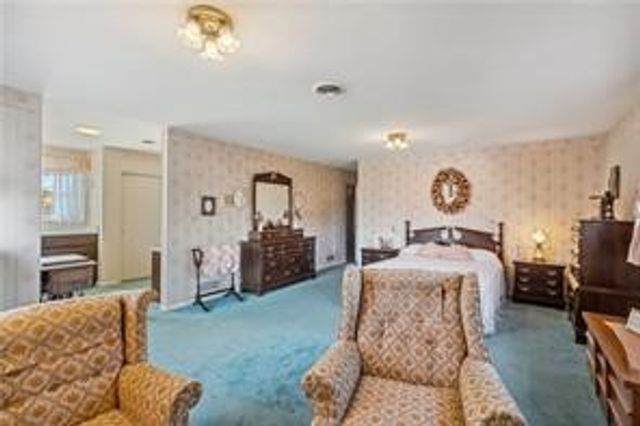 229 Crawford Ln., Rostraver, PA 15012