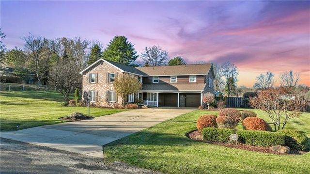 229 Crawford Ln., Rostraver, PA 15012