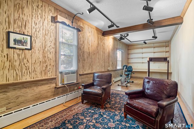 32 East Main Street, Stonington, CT 06355