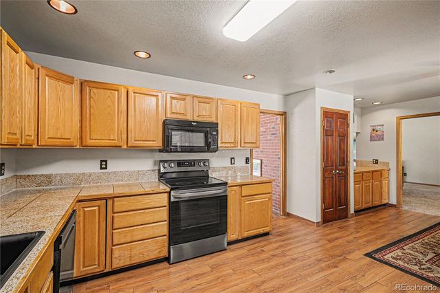 35787 Elkridge Run, Elizabeth, CO 80107