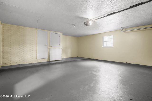 130 Western Hills Drive, Jackson, MS 39212