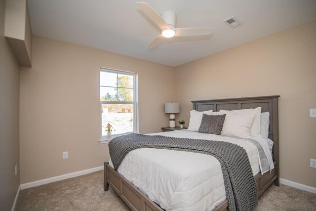 1071 Anchor AVENUE, West Bend, WI 53095