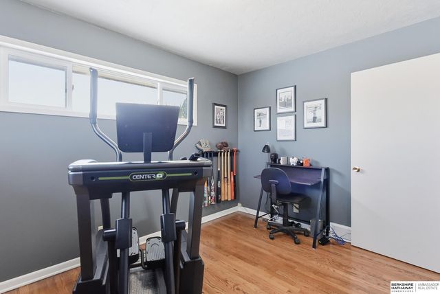 2044 E 2nd Street, Fremont, NE 68025