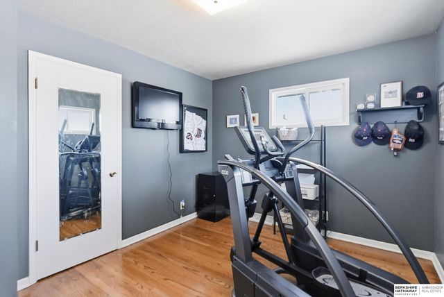 2044 E 2nd Street, Fremont, NE 68025