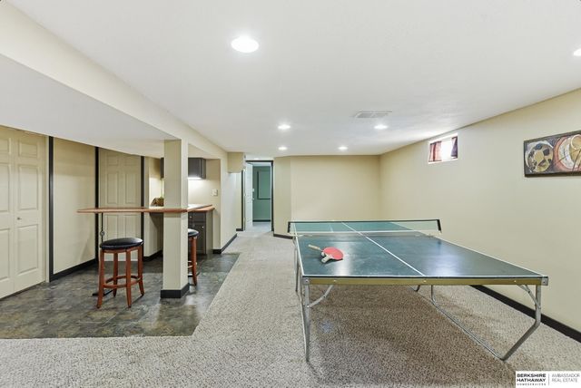 2044 E 2nd Street, Fremont, NE 68025