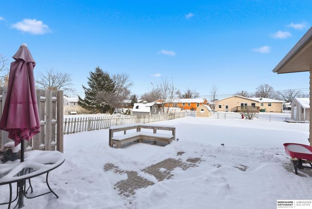 2044 E 2nd Street, Fremont, NE 68025