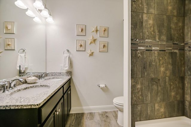 906 Holiday Creek LN, Georgetown, TX 78633