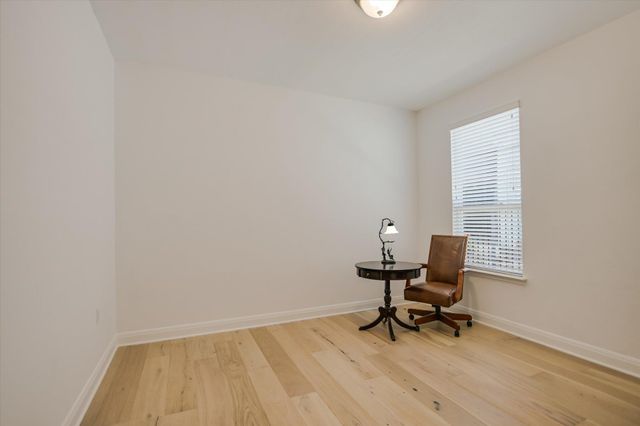 906 Holiday Creek LN, Georgetown, TX 78633