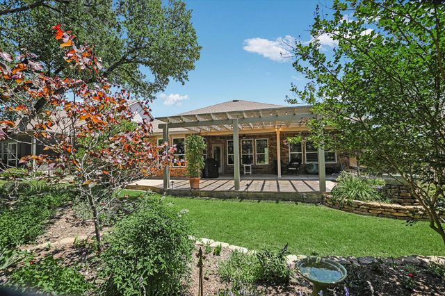 906 Holiday Creek LN, Georgetown, TX 78633