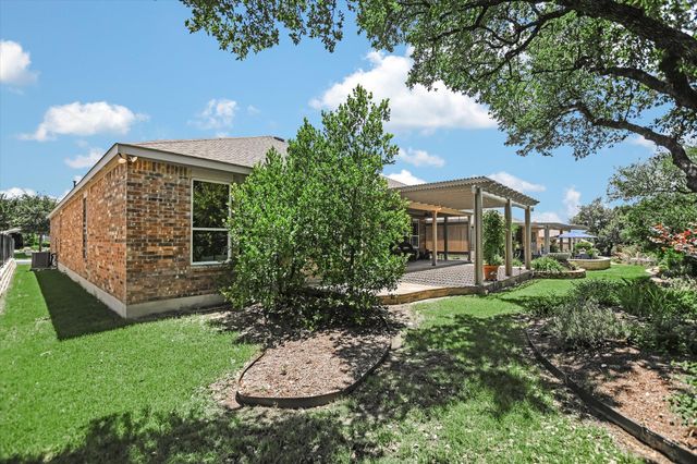 906 Holiday Creek LN, Georgetown, TX 78633