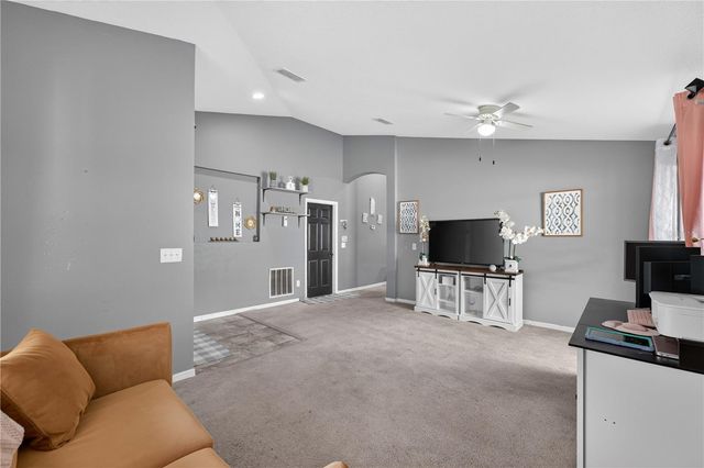 2020 BRIARCLIFF CIRCLE, Mount Dora, FL 32757