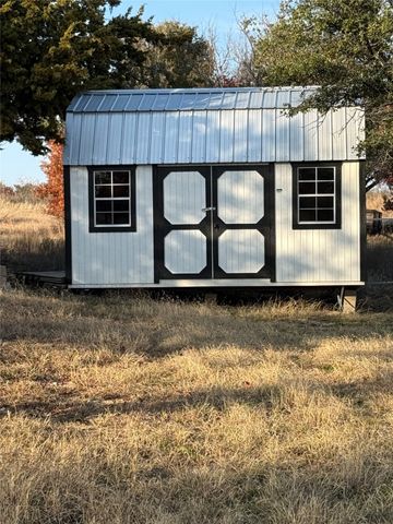 5200 Agnes Circle, Springtown, TX 76082