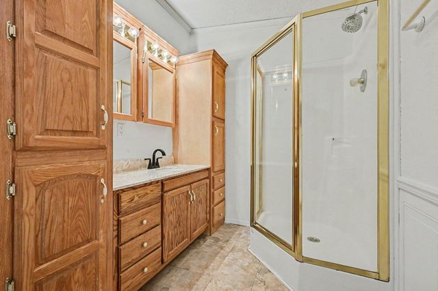 13191 Harder Road, Three Rivers, MI 49093