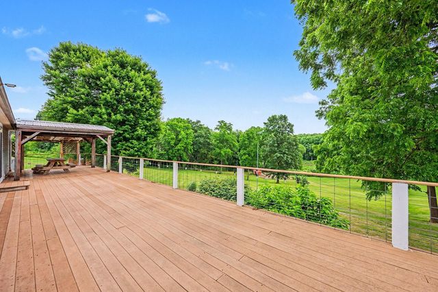 13191 Harder Road, Three Rivers, MI 49093