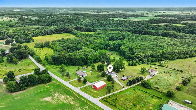 13191 Harder Road, Three Rivers, MI 49093