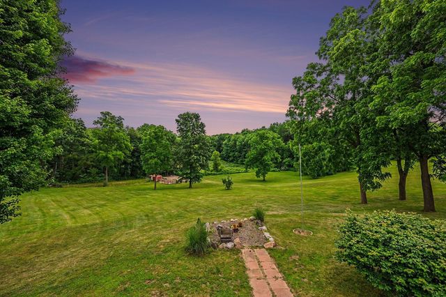 13191 Harder Road, Three Rivers, MI 49093