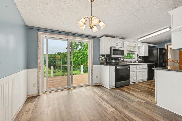 13191 Harder Road, Three Rivers, MI 49093