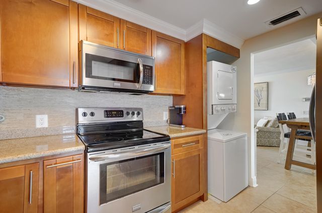 225 Beach Road 503, Tequesta, FL 33469