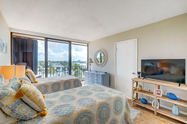 225 Beach Road 503, Tequesta, FL 33469