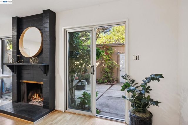 3362 Tonga Ln, Alameda, CA 94502