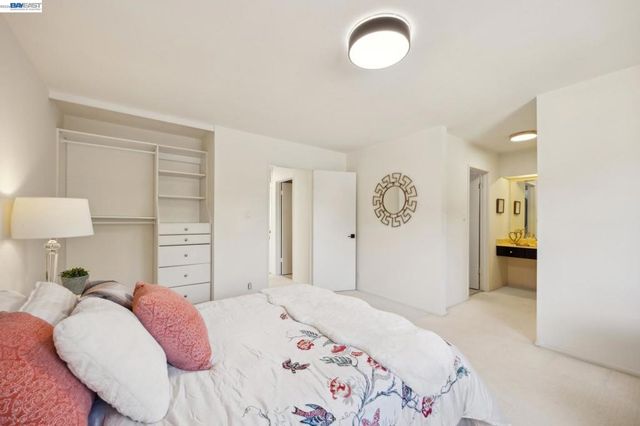 3362 Tonga Ln, Alameda, CA 94502