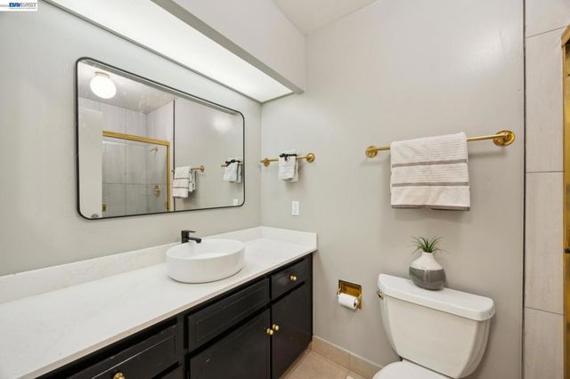 3362 Tonga Ln, Alameda, CA 94502