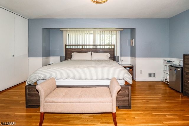 496 Brookside Ln, Hillsborough Twp., NJ 08844