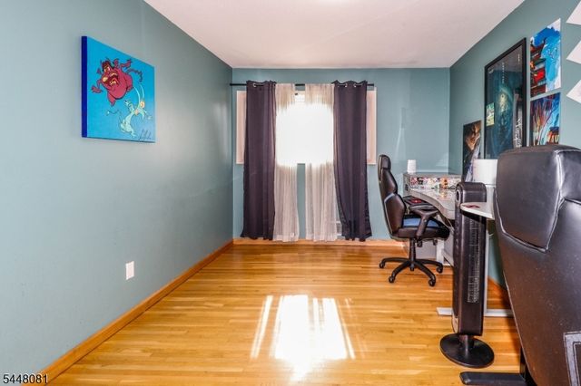 496 Brookside Ln, Hillsborough Twp., NJ 08844