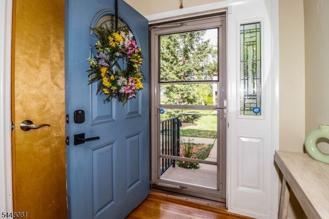 496 Brookside Ln, Hillsborough Twp., NJ 08844