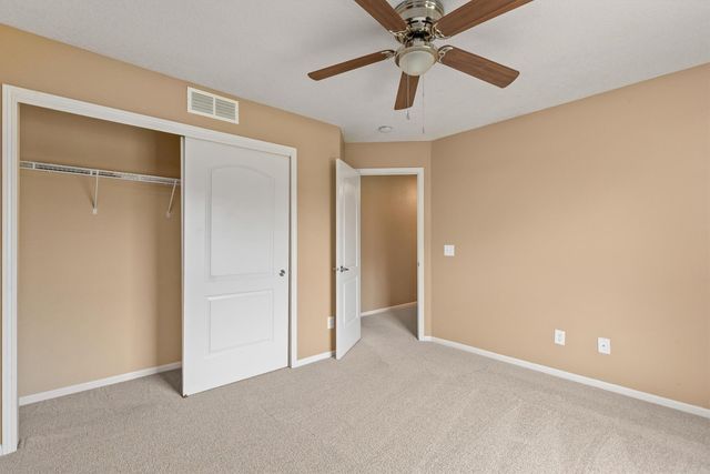 226 S 82nd Street, West Des Moines, IA 50266