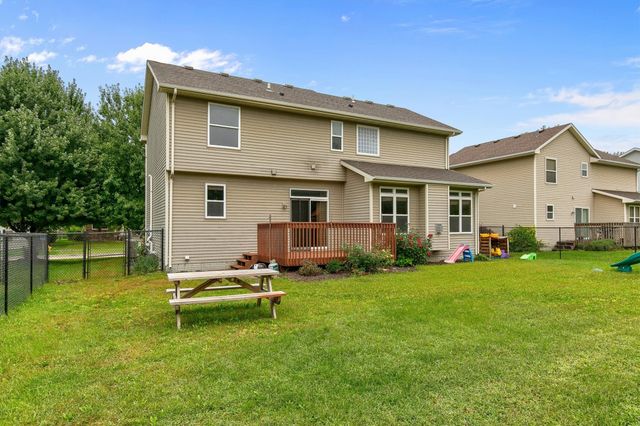 226 S 82nd Street, West Des Moines, IA 50266