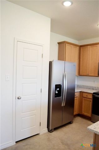 9200 Prickly Ash Drive B, Killeen, TX 76542