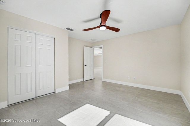 8575 100th Avenue, Vero Beach, FL 32967
