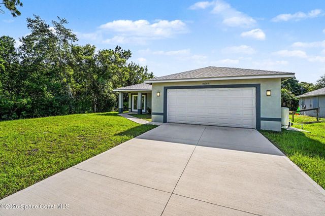 8575 100th Avenue, Vero Beach, FL 32967
