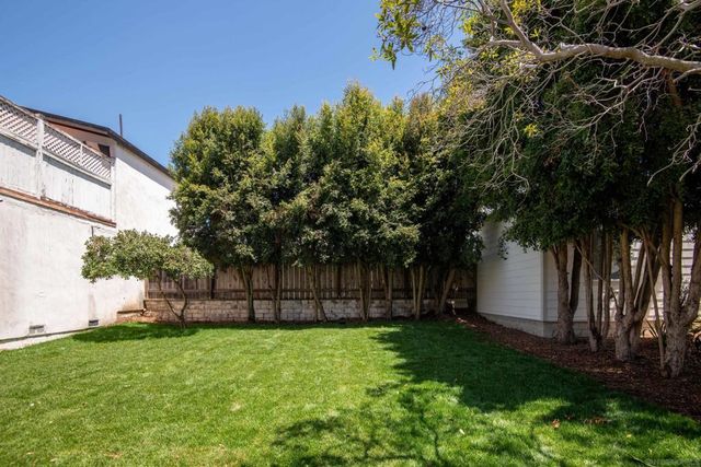 4254 Ampudia, San Diego, CA 92103