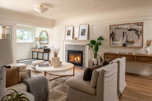 4254 Ampudia, San Diego, CA 92103