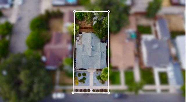 526 W Myrtle Avenue, Visalia, CA 93277