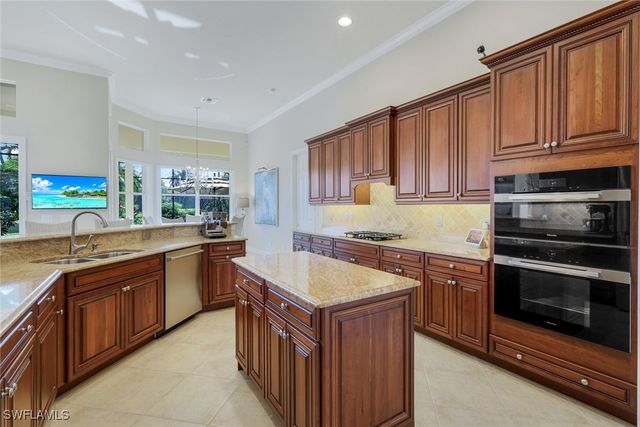 8414 Sedonia CIR, Estero, FL 33967