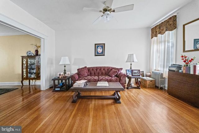 627 MOUNT HOLLY ST, Baltimore, MD 21229
