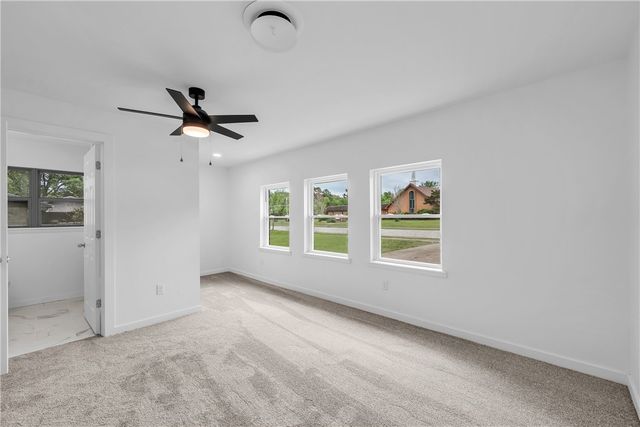1716 E Rolling Hills Drive, Fayetteville, AR 72703
