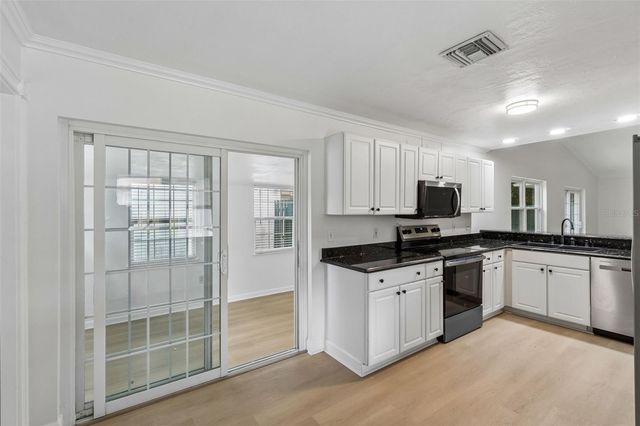 658 BONIVIEW LANE, Altamonte Springs, FL 32714