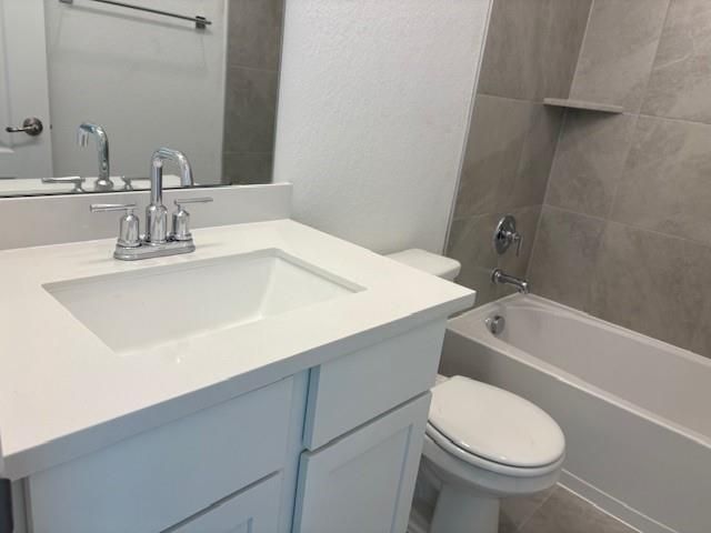 200 Caraway COR, Taylor, TX 76574