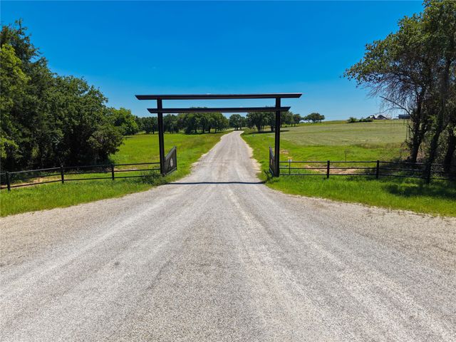 10151 Horizon View, Tolar, TX 76476