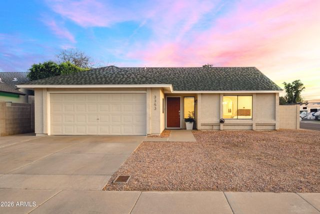 3353 W QUAIL Avenue, Phoenix, AZ 85027
