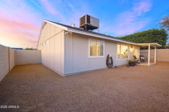 3353 W QUAIL Avenue, Phoenix, AZ 85027